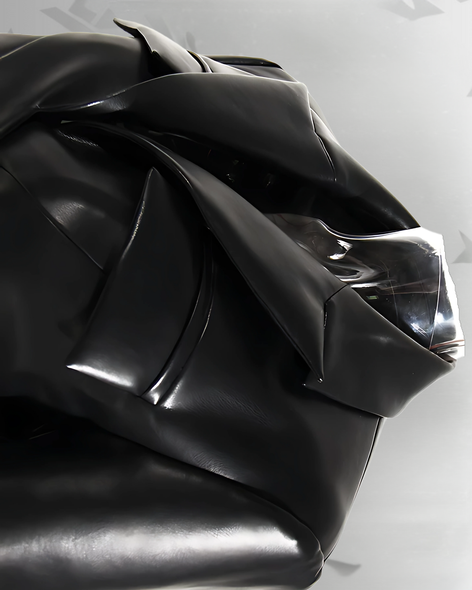 Stylish women’s outdoor jacket with waistband|